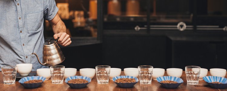 Le cupping : déguster et évaluer les grains de café