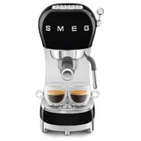 Smeg ECF02 - noir avec 60 € de cashback