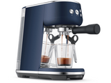 Sage Bambino Damson Blue espresso machine zijkant